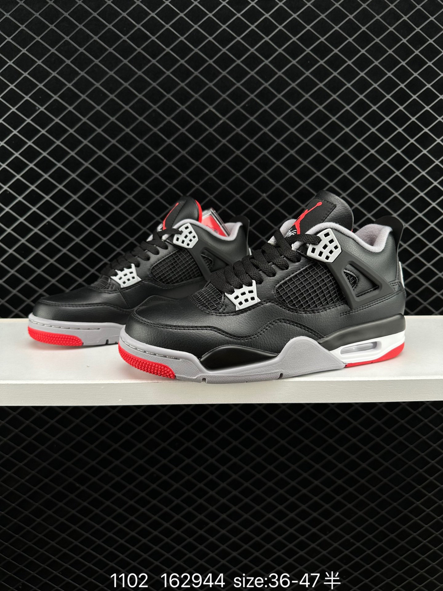 Air Jordan 4 Retro ”Bred Reimagined“